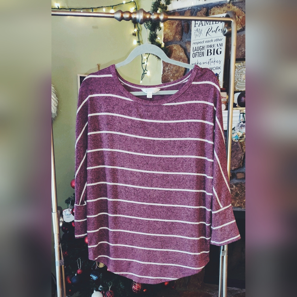 Market and Spruce women's burgundy and white stripes sweater